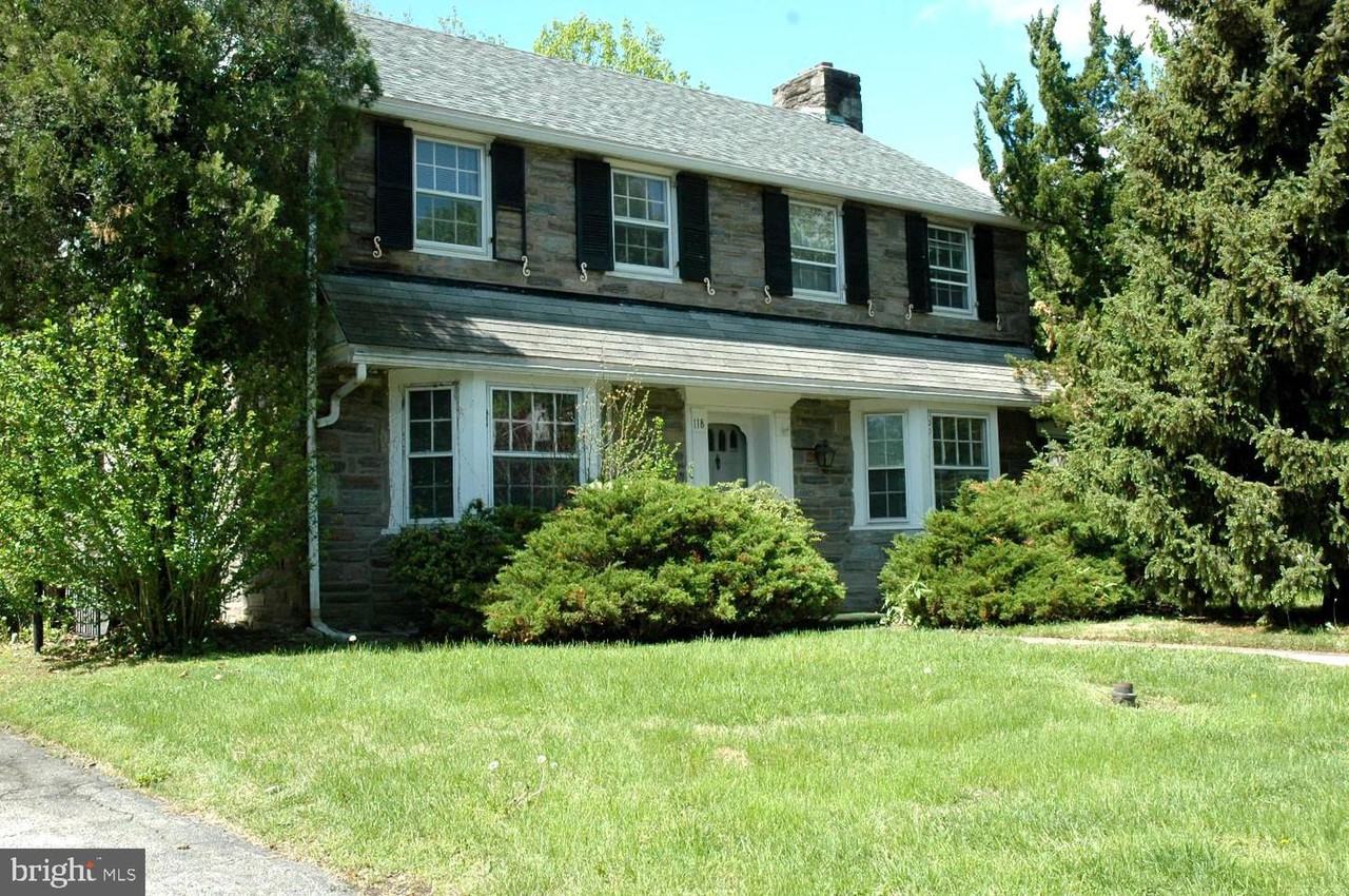 118 Haverford Rd - Photo 2 of 41