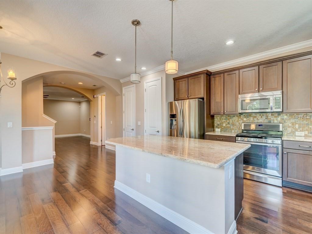 309 S Fremont Ave - Photo 3 of 30