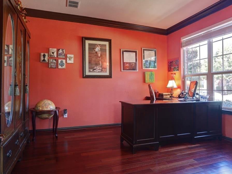 6509 Taprock Dr - Photo 2 of 25