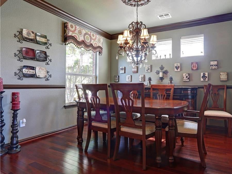 6509 Taprock Dr - Photo 3 of 25