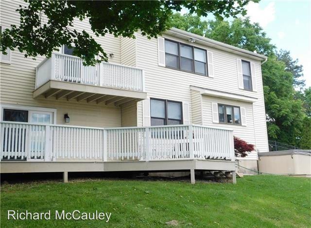 4050 Walbert Ave - Photo 3 of 14