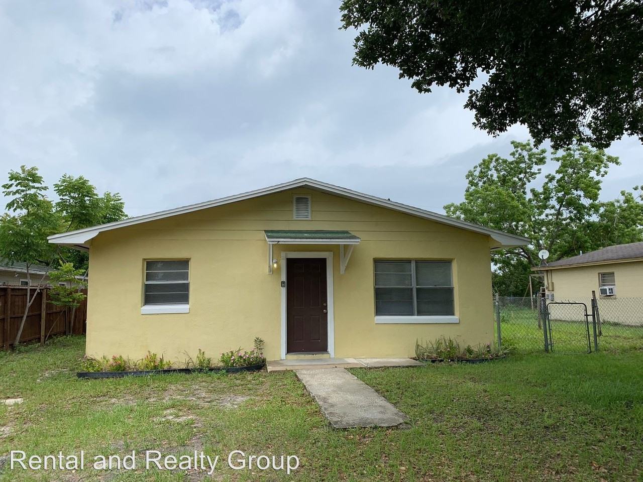 216 Florida Ave, Dundee, FL 33838 3 Bedroom House for Rent for 750