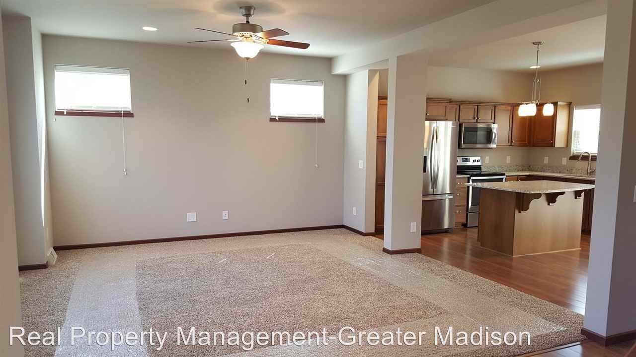 1486 Thoreau Dr - Photo 2 of 13