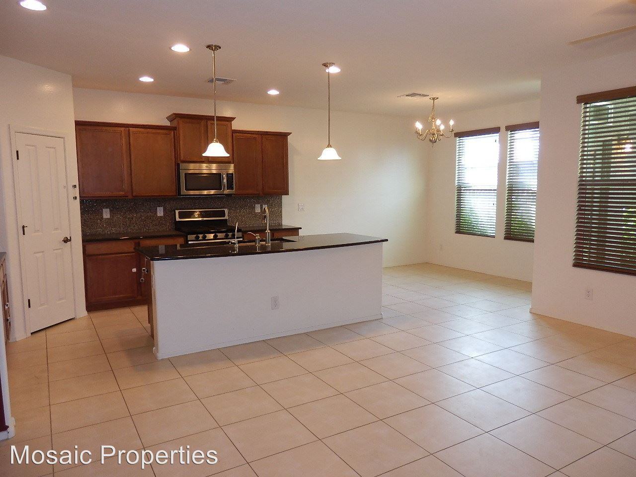 3433 E Palo Verde St - Photo 3 of 30