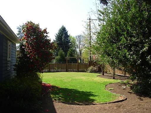 17570 Bryant Rd - Photo 3 of 24