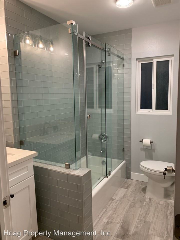 10331 Mallison Ave - Photo 3 of 14