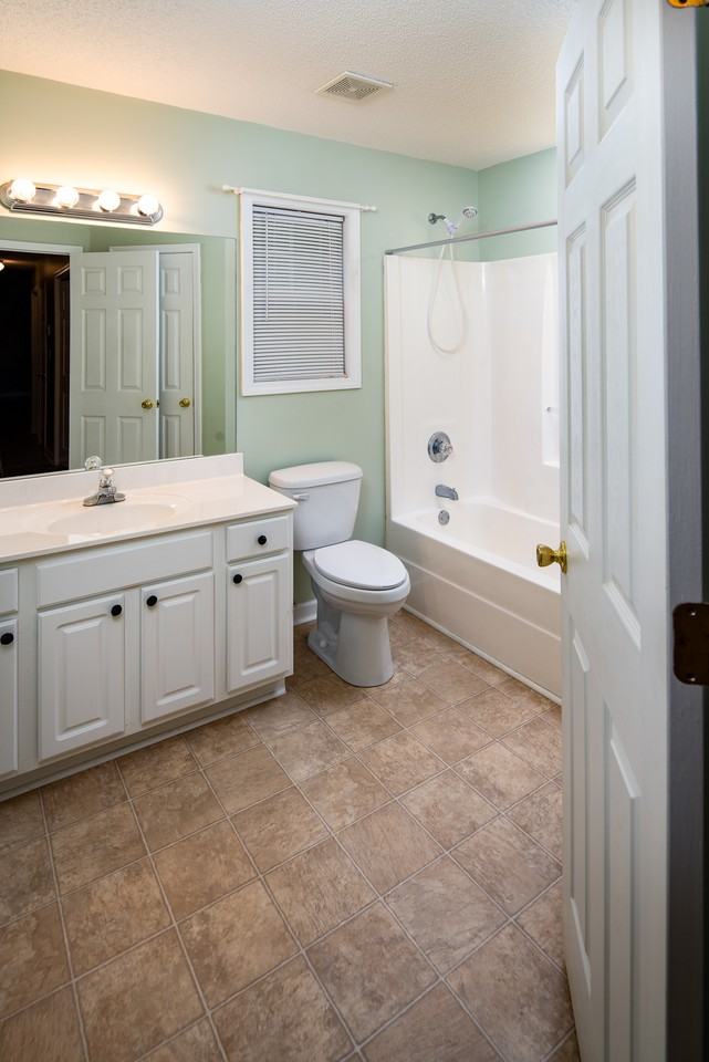 175 Stewart Dr NW - Photo 2 of 14