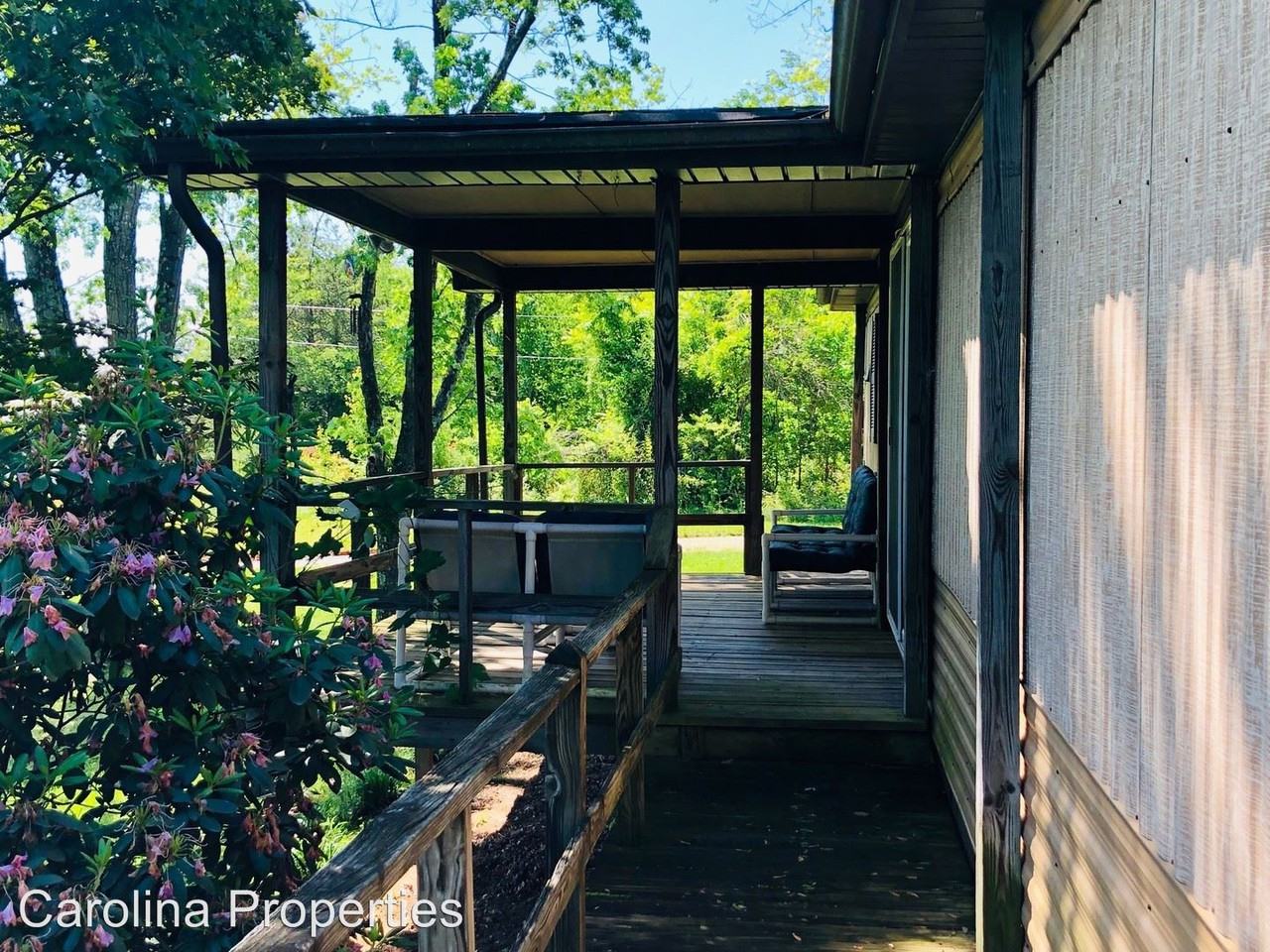 1827 Haymeadow Rd - Photo 3 of 36