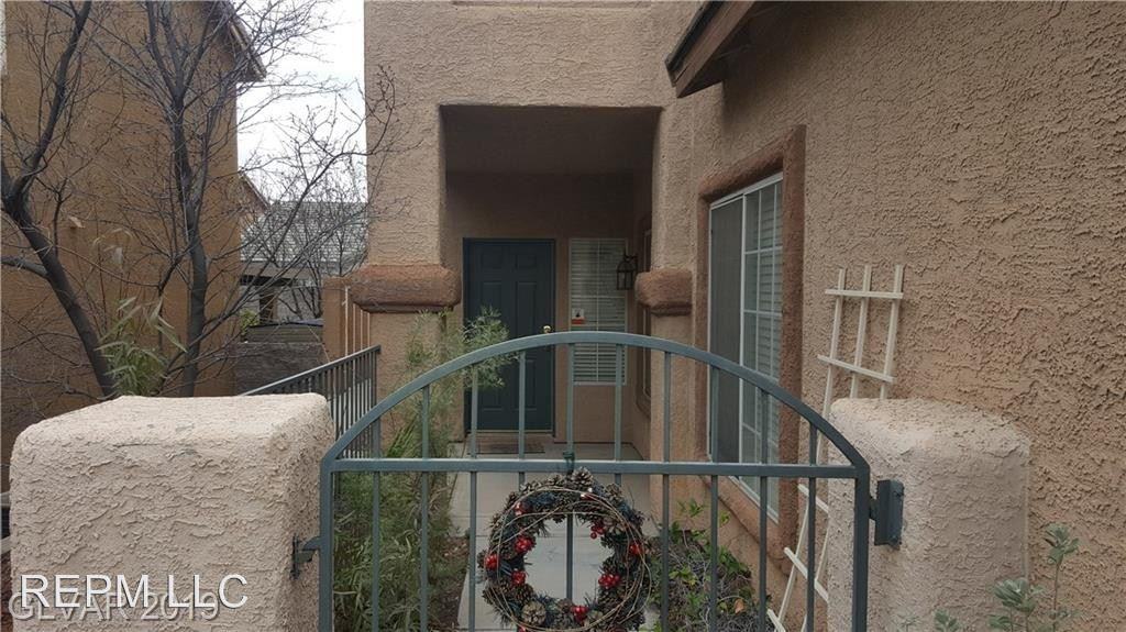 10617 Englewood Cliffs Ave - Photo 2 of 11