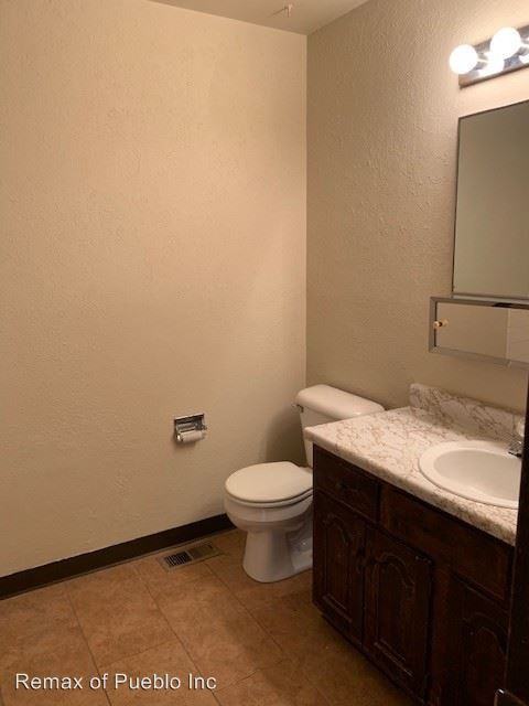 17 Bellflower Ct - Photo 2 of 11