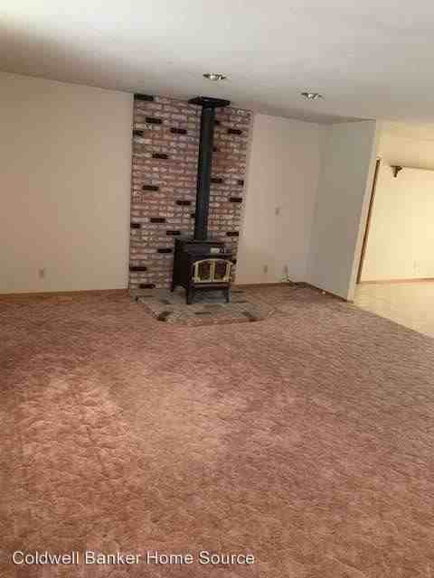 3880 Nielson Rd - Photo 2 of 6