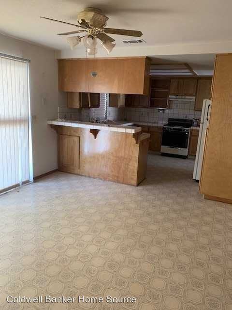 3880 Nielson Rd - Photo 3 of 6