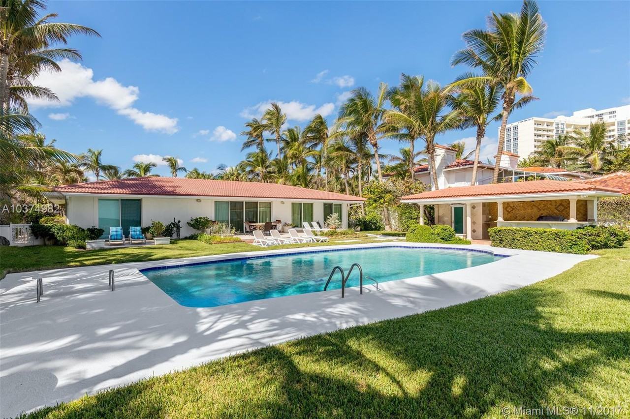 649 Ocean Blvd - Photo 2 of 2