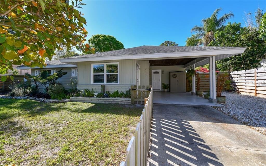 2728 Martin St - Photo 3 of 45