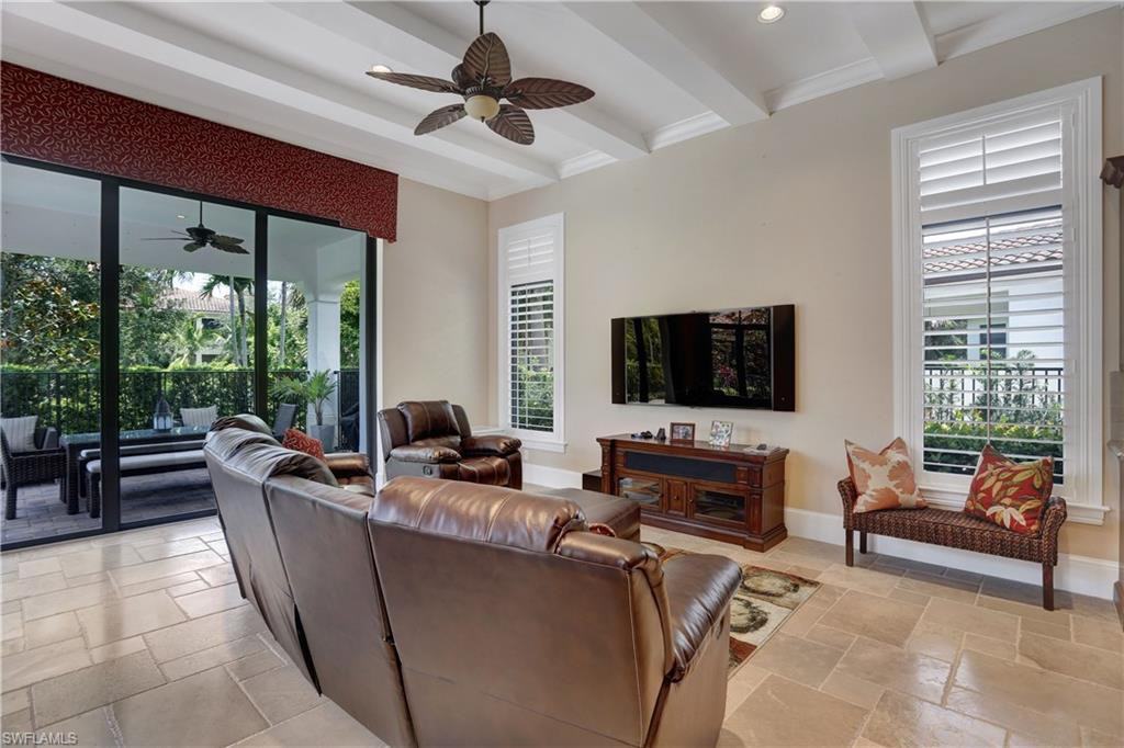 2339 Traditions Ct - Photo 3 of 23