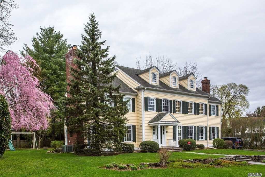 23 Park Dr - Photo 2 of 19