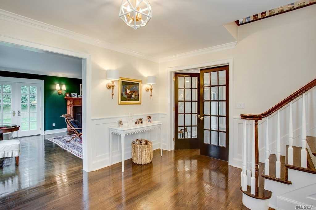 23 Park Dr - Photo 3 of 19