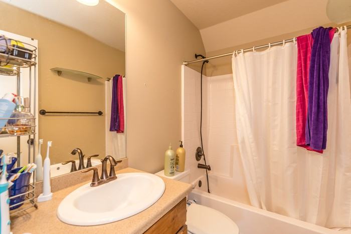 455 Aspen Peak Dr - Photo 3 of 27