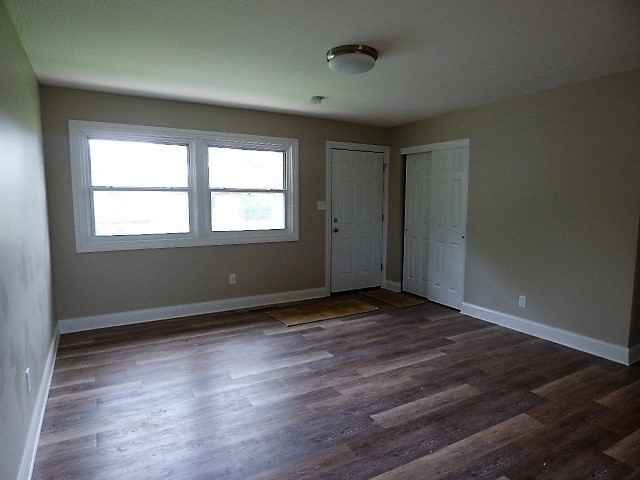 1878 Woodette Rd Columbus Oh 43232-2838 - Photo 2 of 10