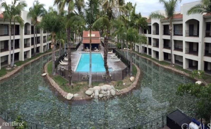 412 W Warner Ave - Photo 2 of 4