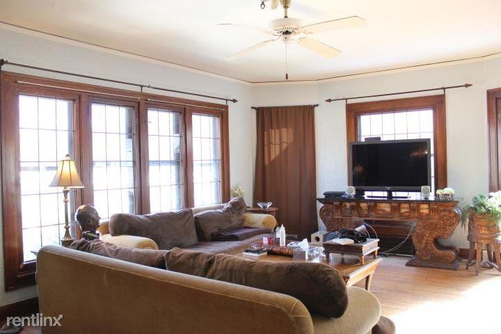 3011 S Howell Ave - Photo 2 of 13