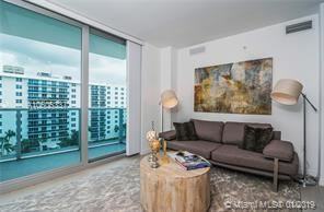 7525 E Treasure Dr - Photo 3 of 9