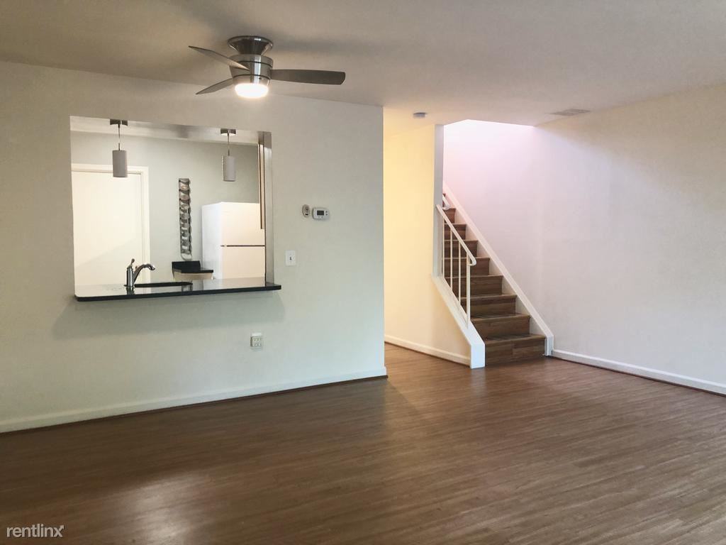 1824 Bronzegate Blvd - Photo 2 of 28