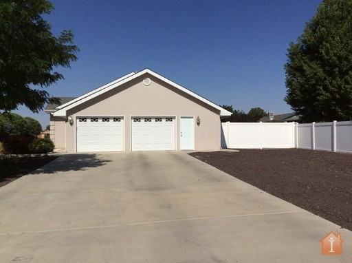 1007 Valley View Dr - Photo 3 of 31