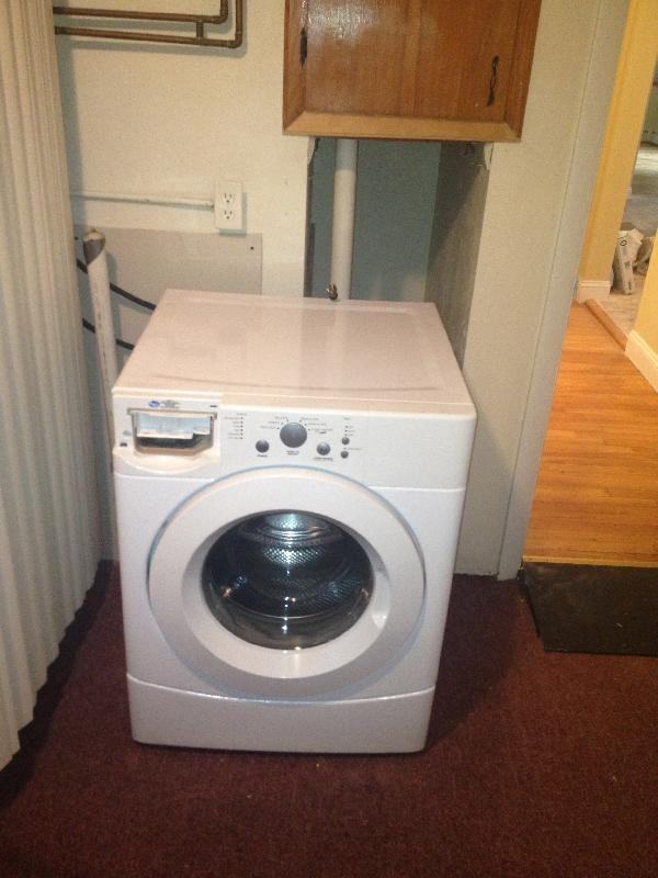 416 Main St - Photo 3 of 7