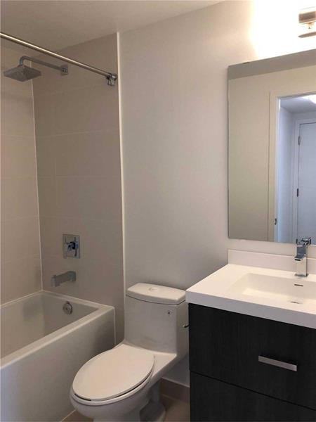 50 Wellesley Street East #1712