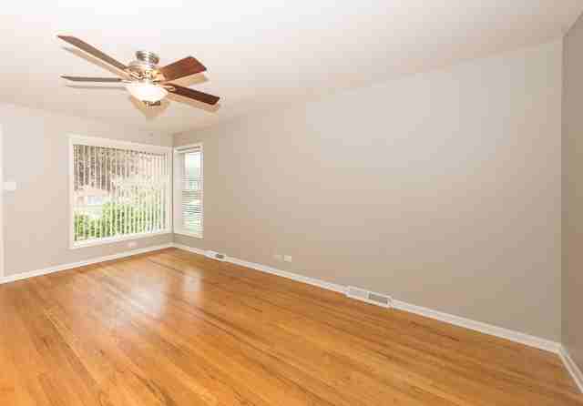 2541 Marwood St - Photo 3 of 21