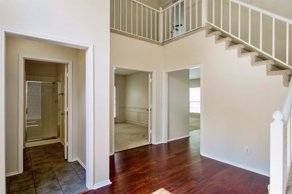 506 Chasewood Dr - Photo 2 of 21