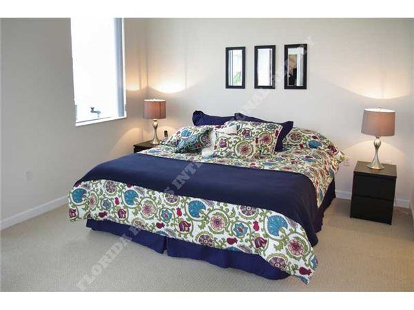 2142 Van Buren St - Photo 3 of 8