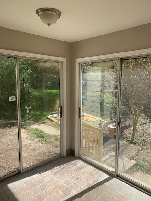 7801 Clendinnen Dr - Photo 3 of 8