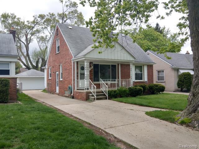 1537 N Silvery Ln - Photo 2 of 26