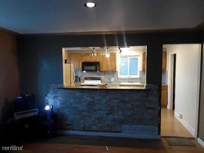 1641 Beeler St - Photo 2 of 15