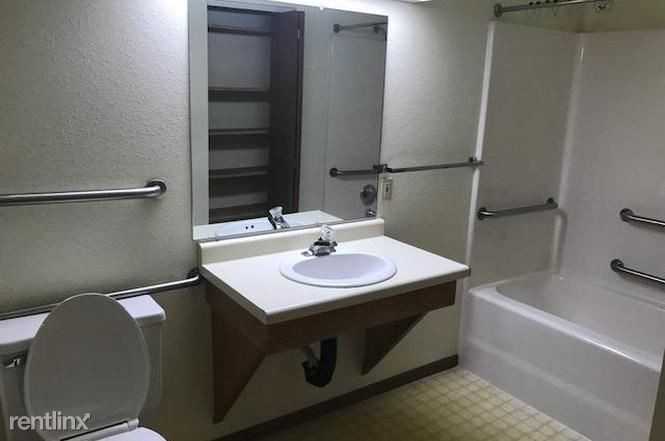 302 Clyde St. - Photo 3 of 3