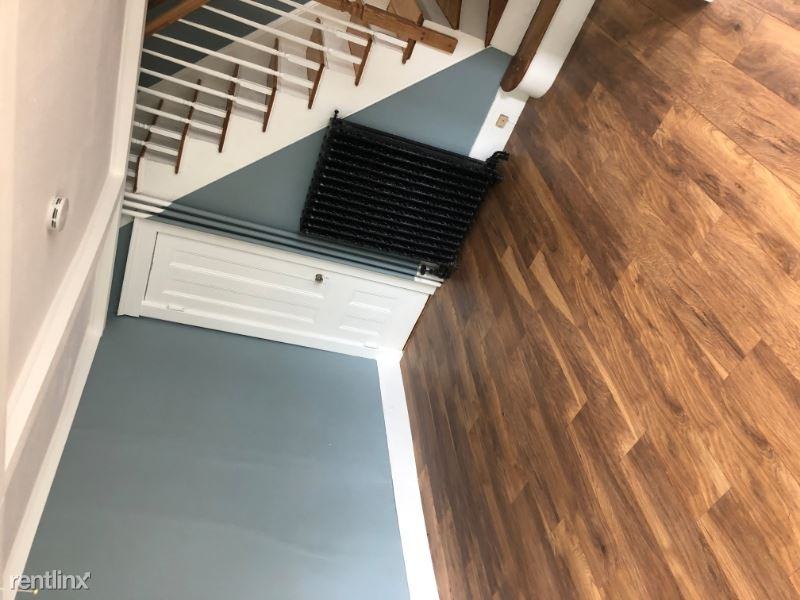 150 Middle St 1 - Photo 3 of 20