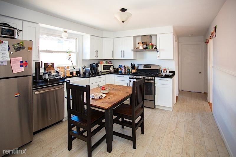 22 Murdock St - Photo 2 of 6