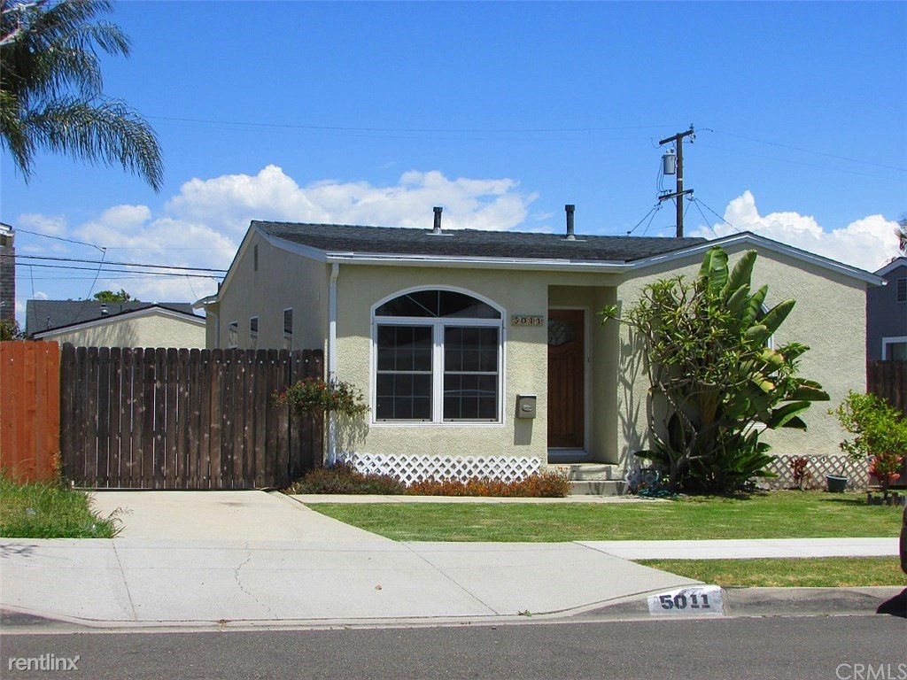 5011 134th Pl - Photo 2 of 10