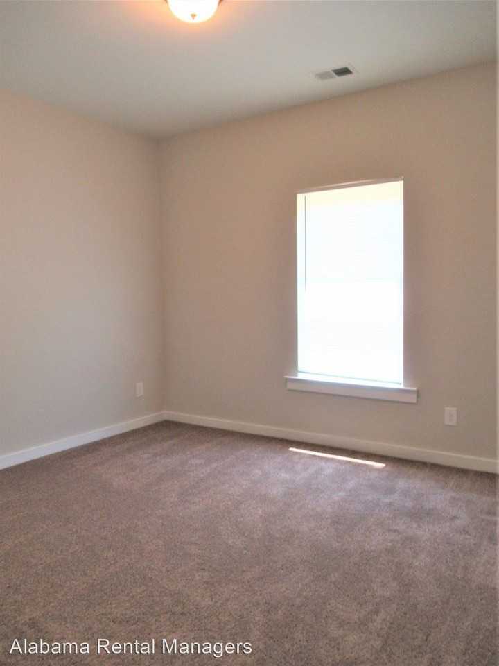 14597 Griffin St - Photo 3 of 28