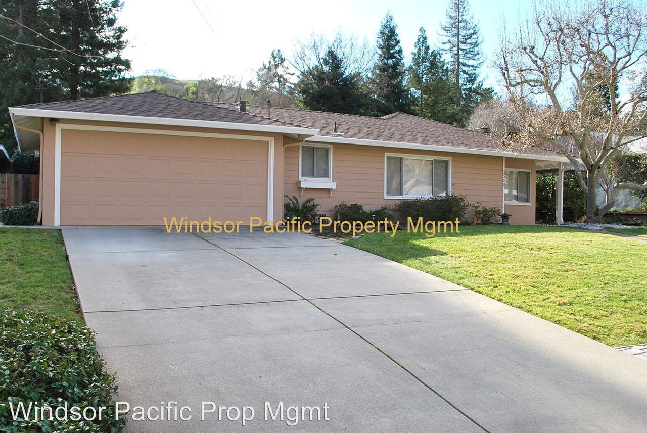 3309 Mildred Ln - Photo 2 of 25