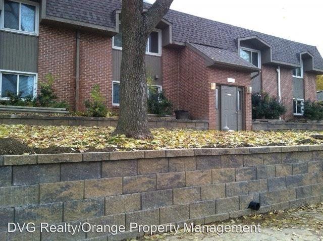 823 S. James Pkwy - Photo 3 of 20