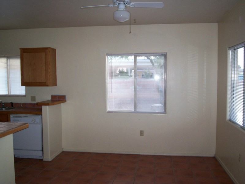 4702 W Calle Don Manuel - Photo 3 of 11