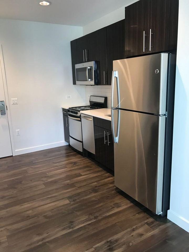 187 Western Ave - Photo 2 of 9