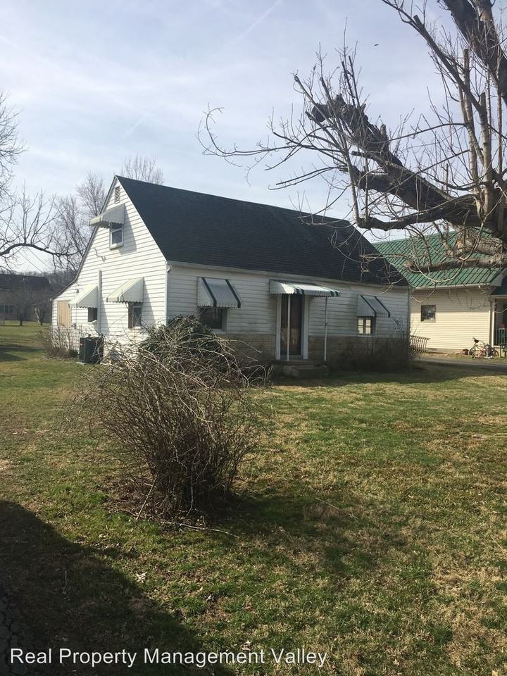 252 Ivywood St - Photo 2 of 3