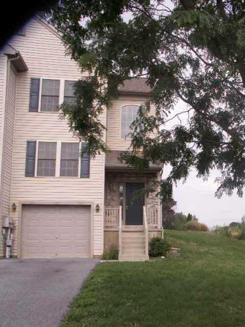 29 Chickadee Cir - Photo 2 of 12