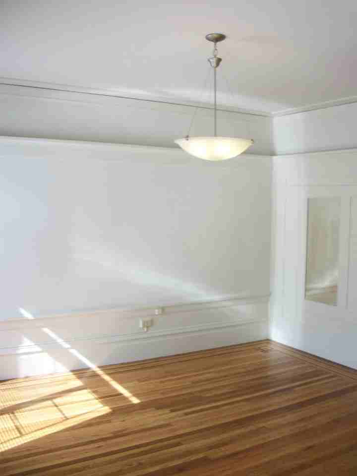 810 Jones St - Photo 3 of 8