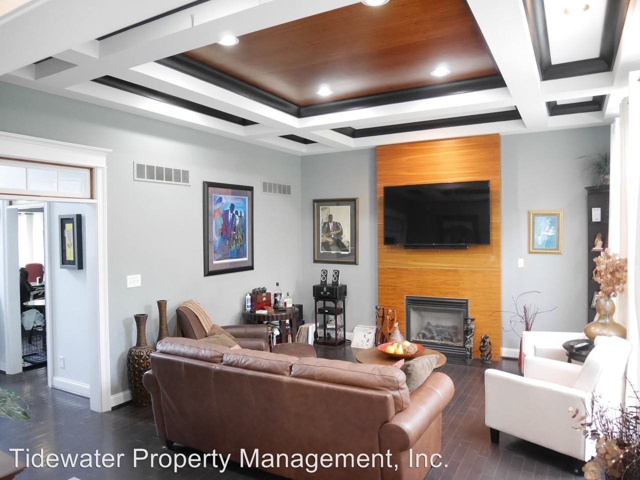 300 Hammond Ave - Photo 2 of 20