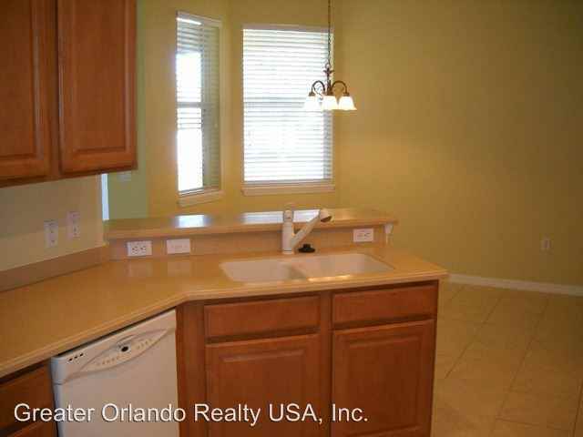 3291 Fawnwood Dr - Photo 2 of 15